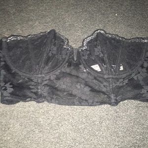 Lingerie-Bralette-Corset-VS